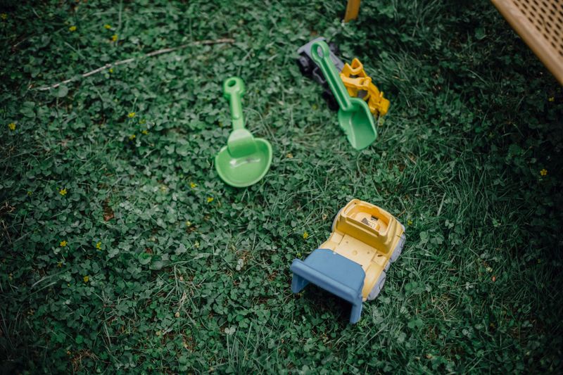 Keep Play Areas Away From Yard Edges Keep Play Areas Away From Yard Edges