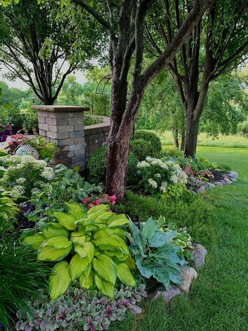 Mix Coarse, Fine, And Succulent Textures