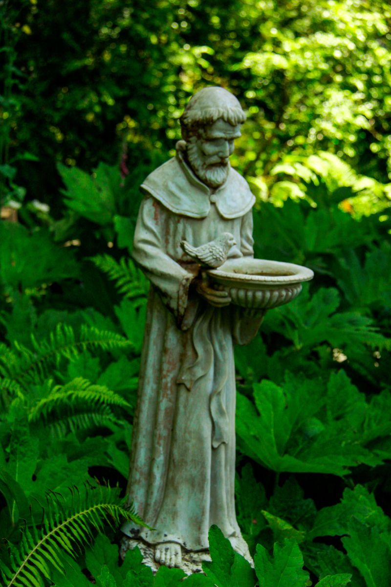 Place A Birdbath Or Garden Statue On Top Place A Birdbath Or Garden Statue On Top