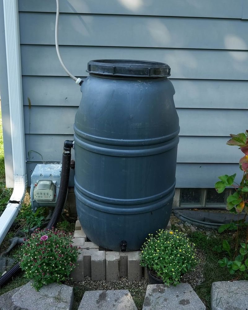 Rain Barrels Without Tight Screens