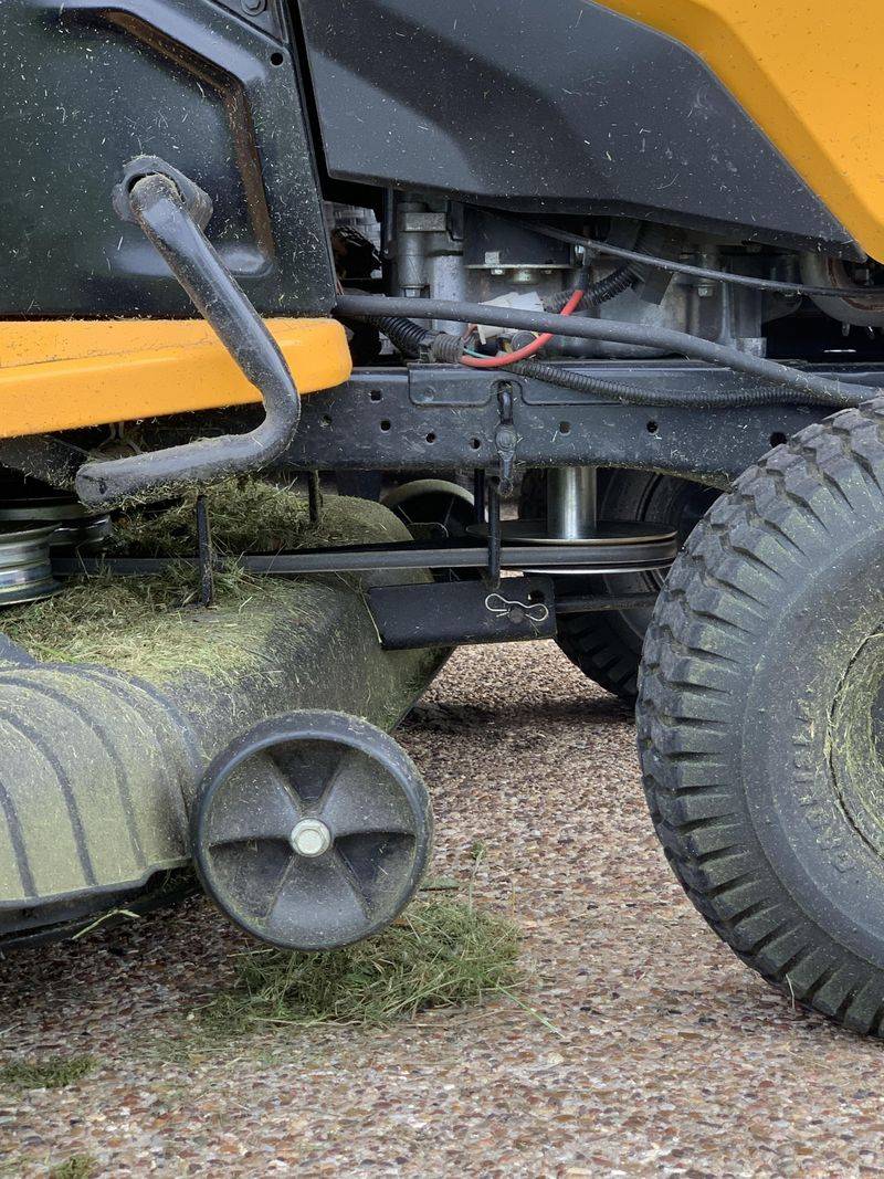 Raise The Mowing Height During Extreme Heat