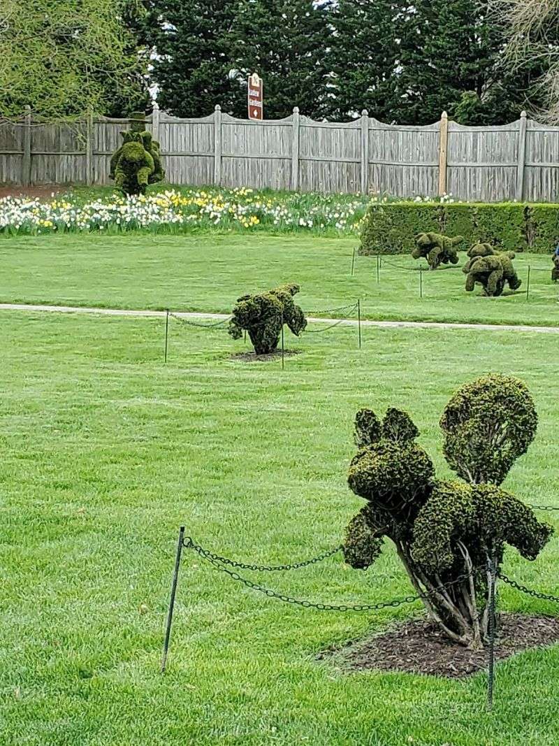 Topiary Sculptures Worth The Trip Alone