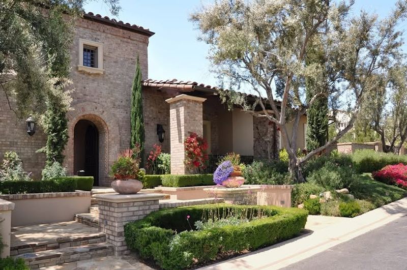 Where HOA Plant Restrictions Come From Where HOA Plant Restrictions Come From