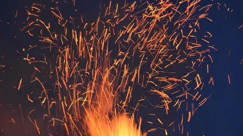 Wind Can Push A Small Spark Quickly