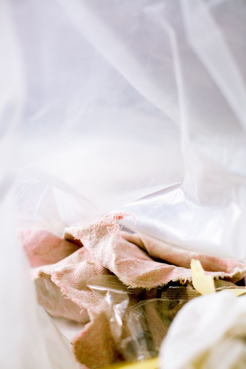 Ammonia-Soaked Cloths