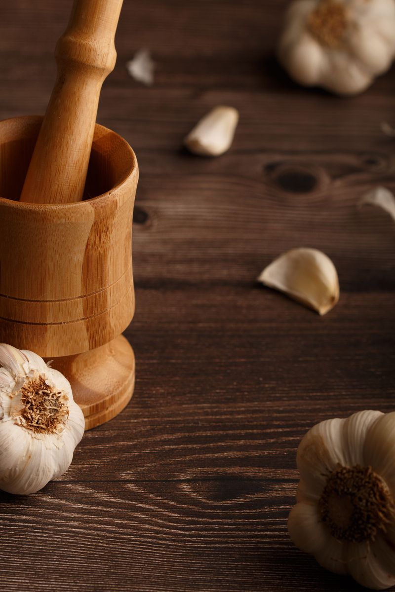 Crushed Garlic Or Garlic Spray