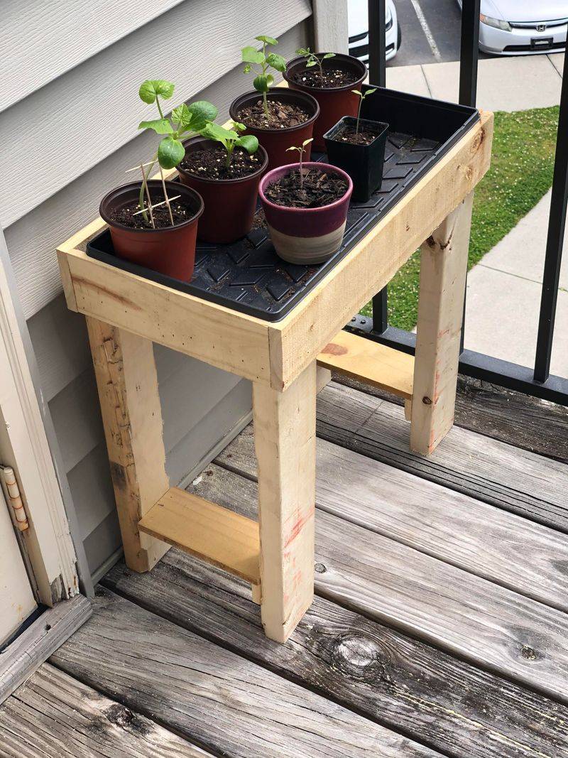 Elevate Pots Off Hot Pavement Surfaces Elevate Pots Off Hot Pavement Surfaces