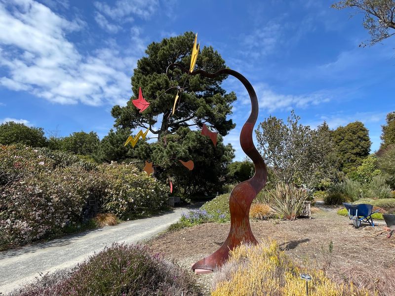 Flower Paths With Pacific Views Around Every Corner