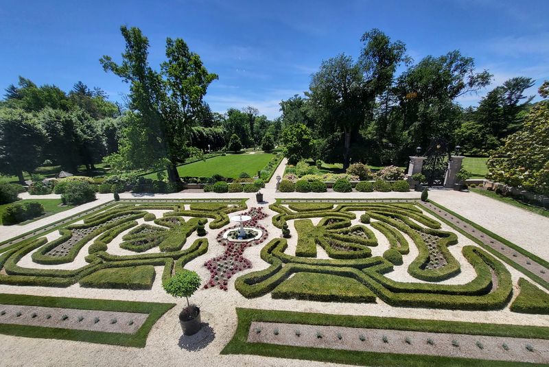 Nemours Estate Blends French Formality With Wild Woodland