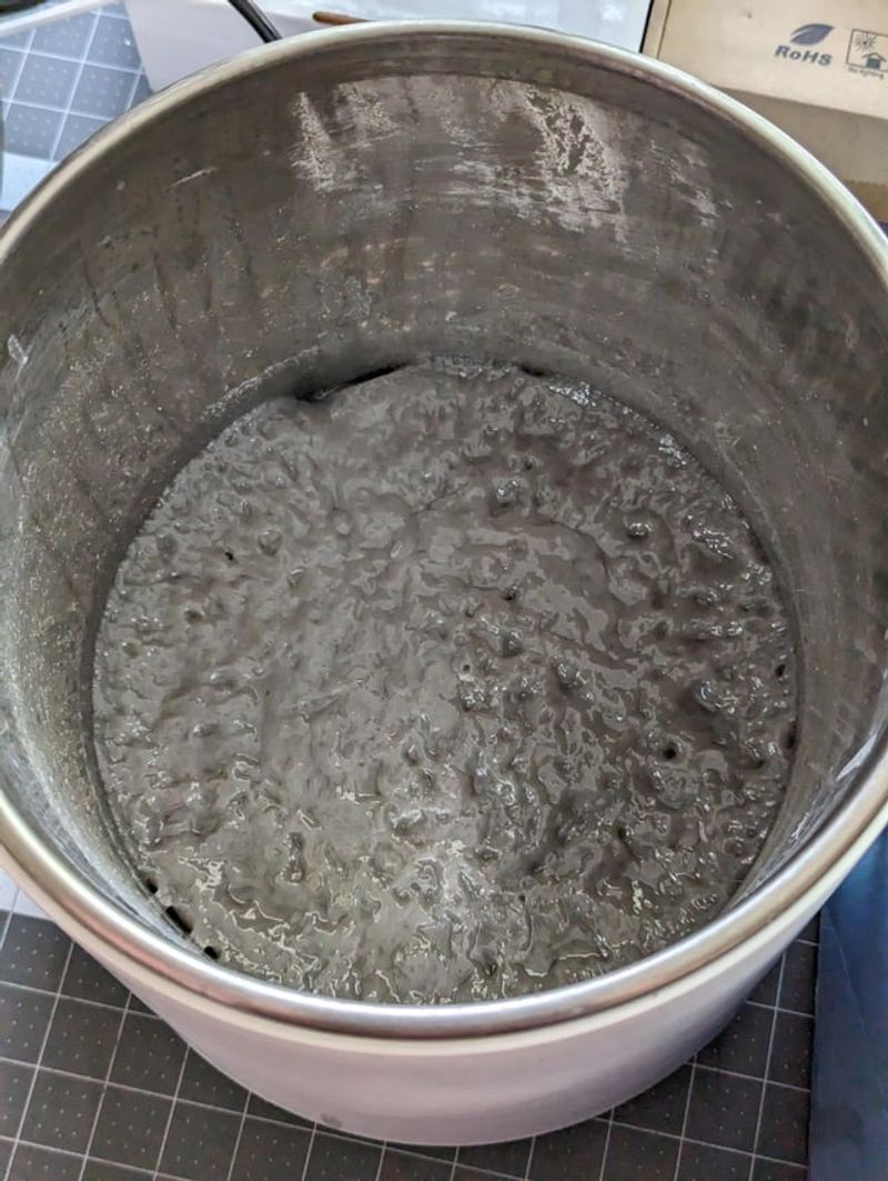 Preparing And Applying Distillery Residue Safely