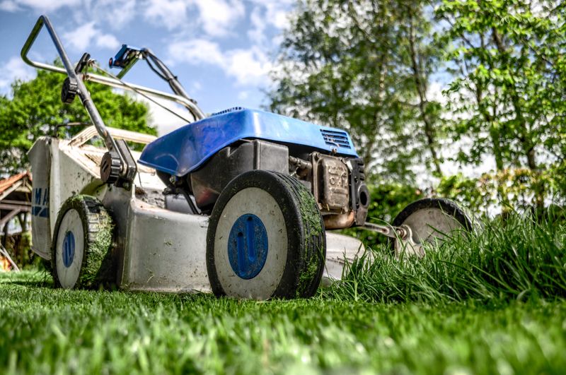 Raising Mower Height Helps Lawns Retain Moisture