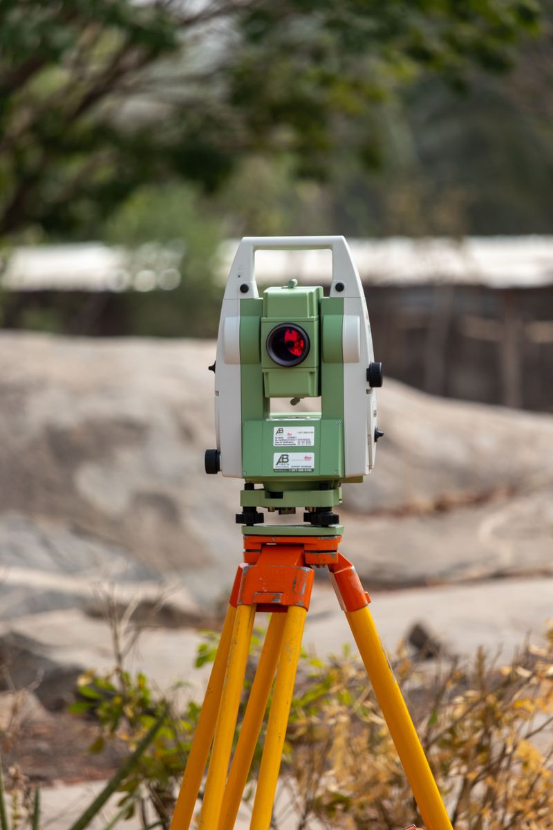 Surveying Property Lines Prevents Costly Mistakes
