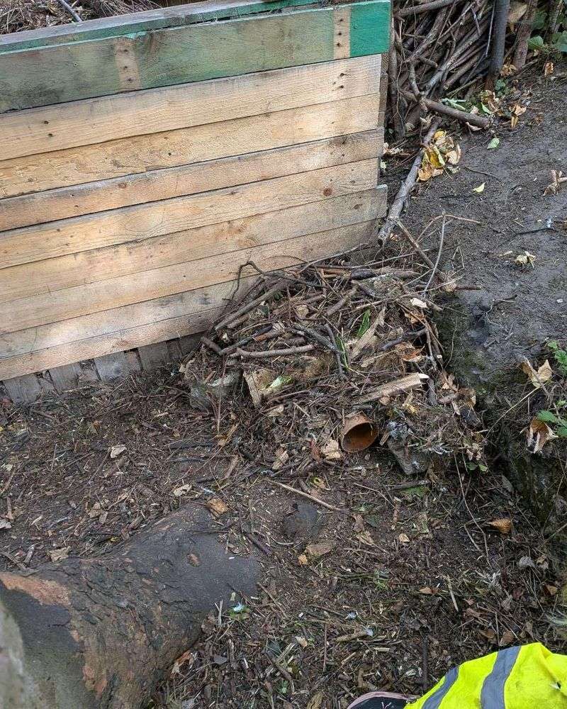 A Buried Barrier Can Help Discourage Digging Along The Edge A Buried Barrier Can Help Discourage Digging Along The Edge