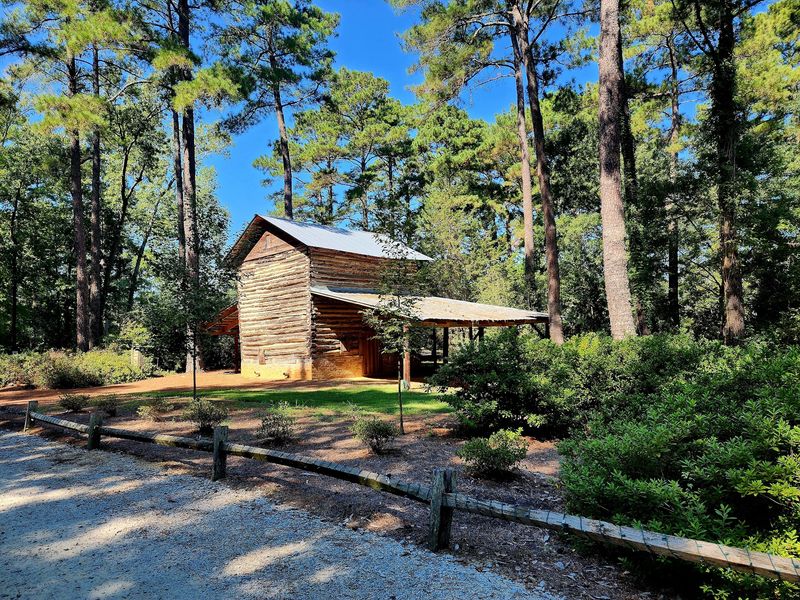 A Farmhouse From 1886 Tells The Region's Story A Farmhouse From 1886 Tells The Region's Story