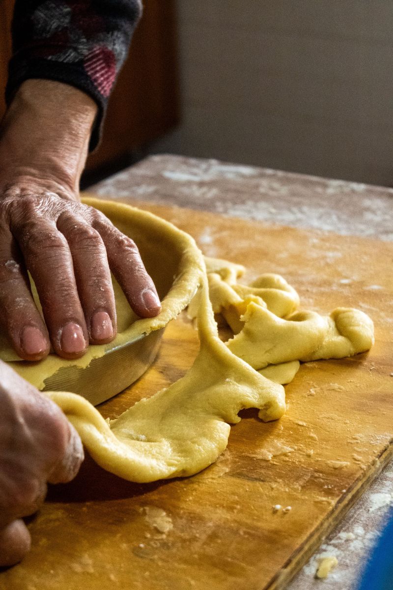 Bake A Hull Pie The Old-Fashioned Way Bake A Hull Pie The Old-Fashioned Way