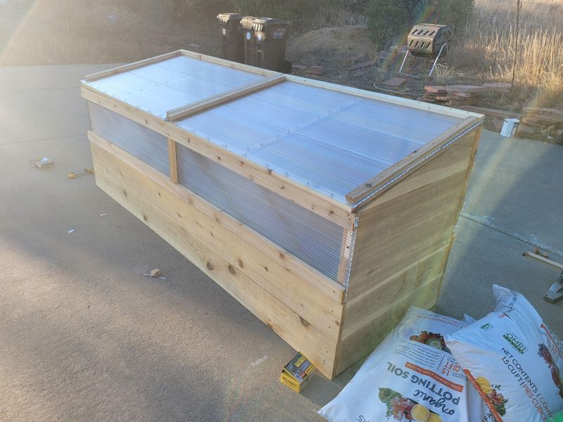Cedar Box Frames With A Polycarbonate Lid