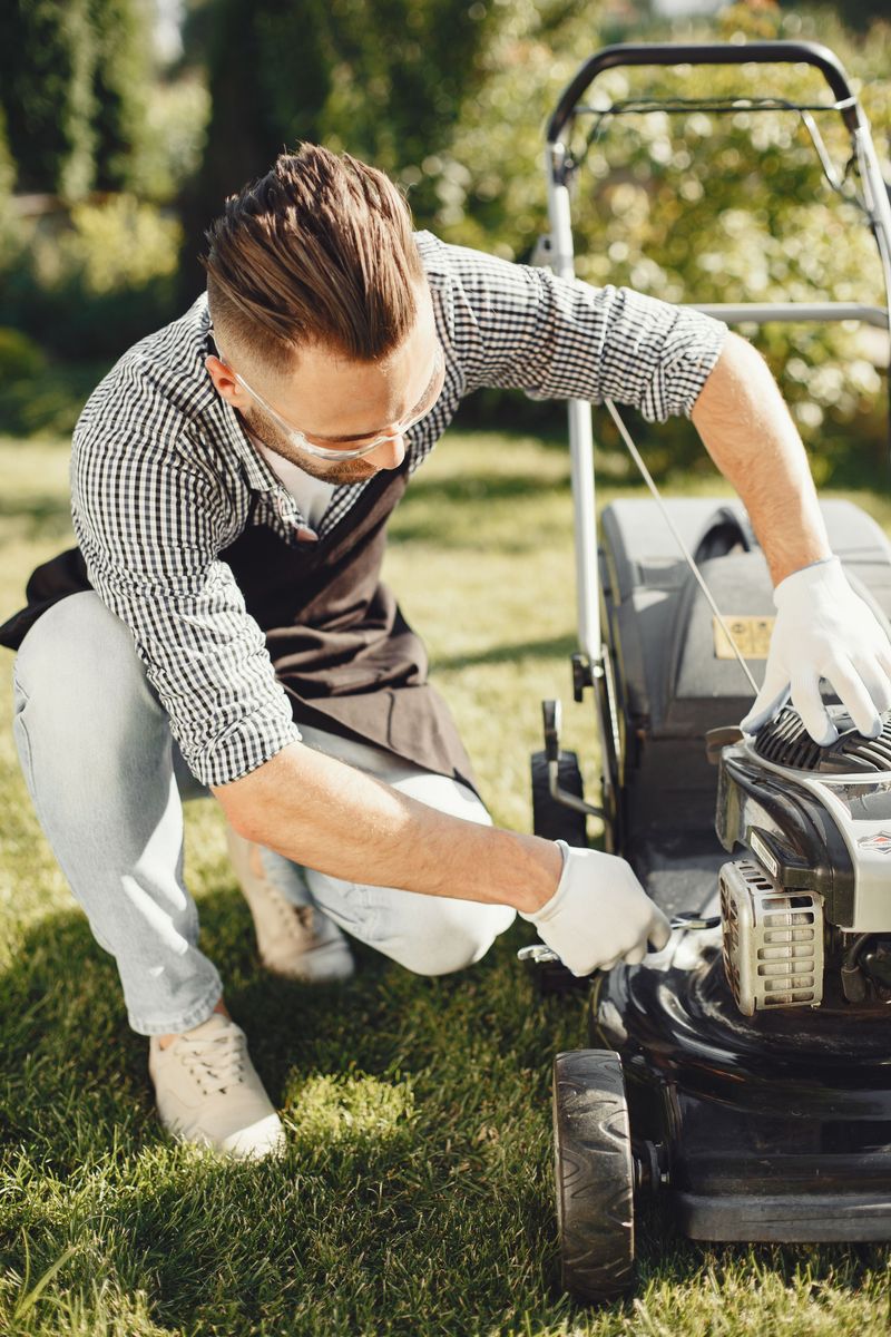 Raise The Mower Blade For Your Fall Cuts Raise The Mower Blade For Your Fall Cuts