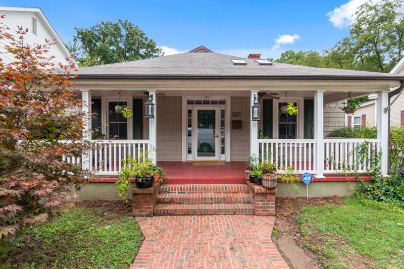 Why September Turns Your Porch Into Prime Real Estate Why September Turns Your Porch Into Prime Real Estate