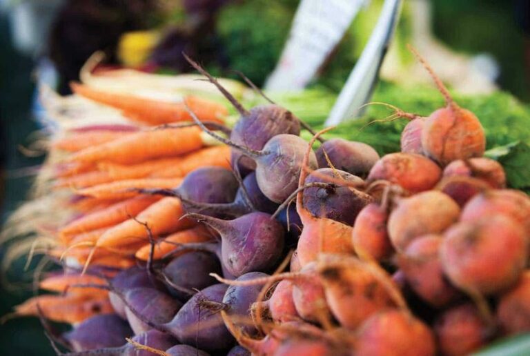 5 Root Vegetables Wisconsin Gardeners Can Leave In The Ground And Dig Up After Frost