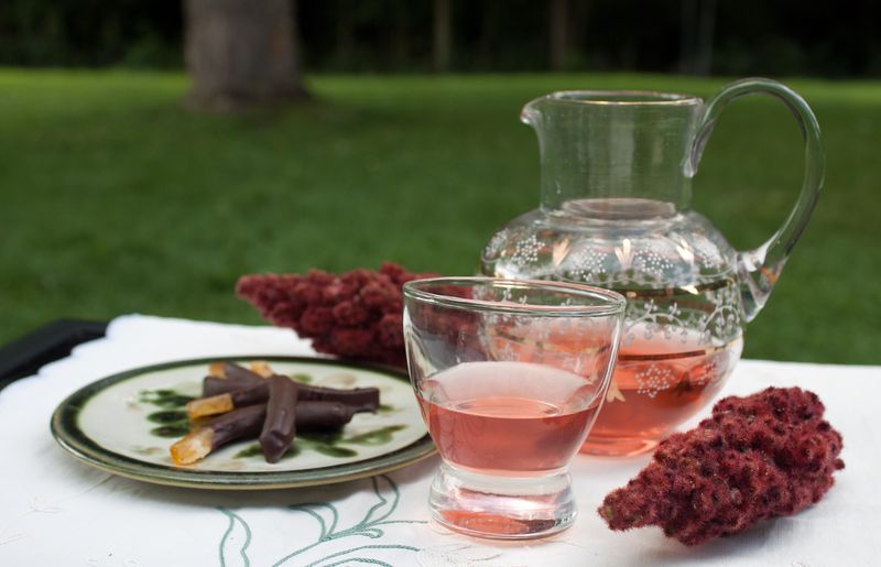 A Tangy Pink Drink From Fuzzy Clusters A Tangy Pink Drink From Fuzzy Clusters