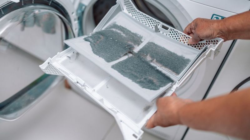 Dryer Lint From Synthetic Fabrics