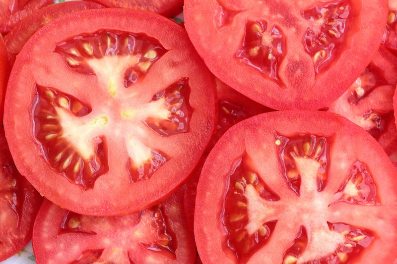 Ferment Juicy Tomato Seeds Before Drying Ferment Juicy Tomato Seeds Before Drying