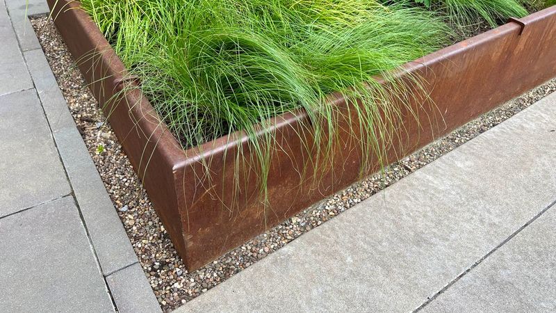 Forgetting To Add Sturdy Edging Forgetting To Add Sturdy Edging
