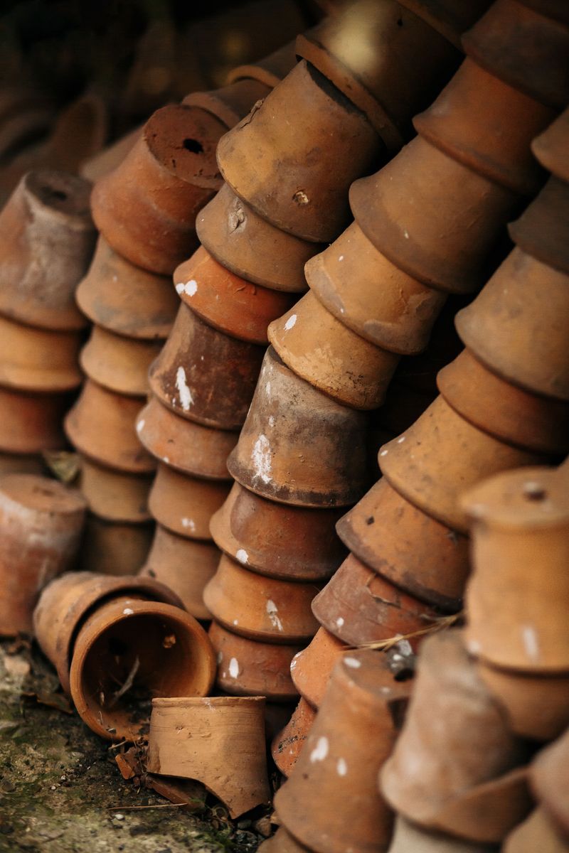 Huddled Pots Trap Heat Like A Campfire Circle Huddled Pots Trap Heat Like A Campfire Circle