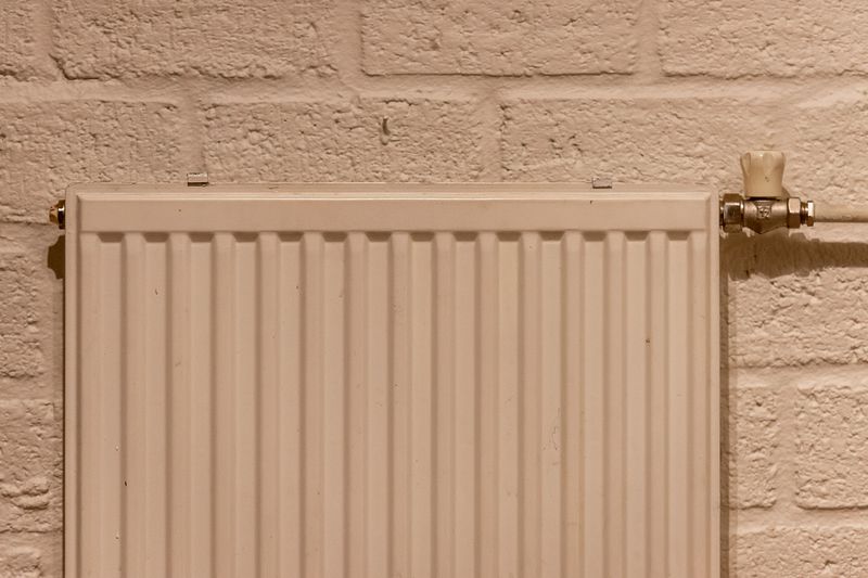 Low Humidity From Running The Heater Or AC Low Humidity From Running The Heater Or AC