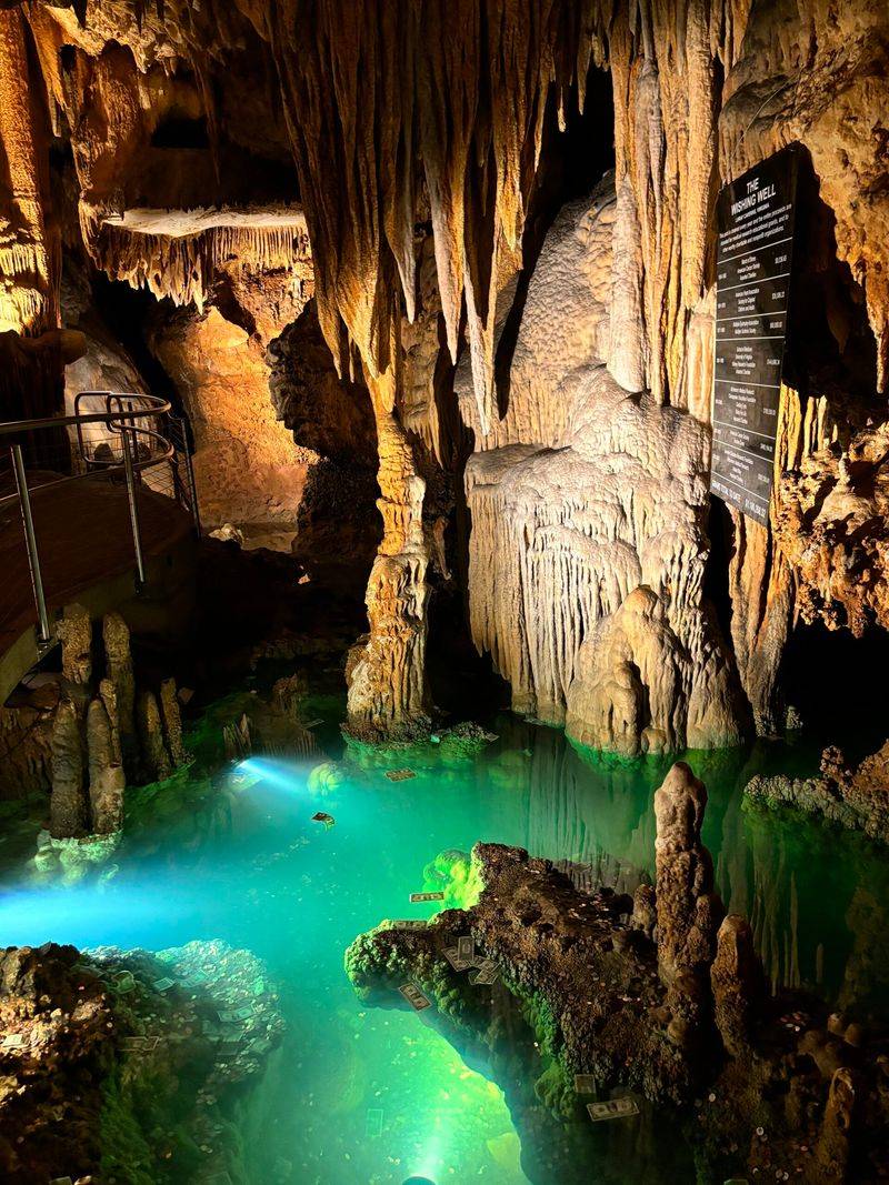 Luray For Caverns And Mountain Color Luray For Caverns And Mountain Color