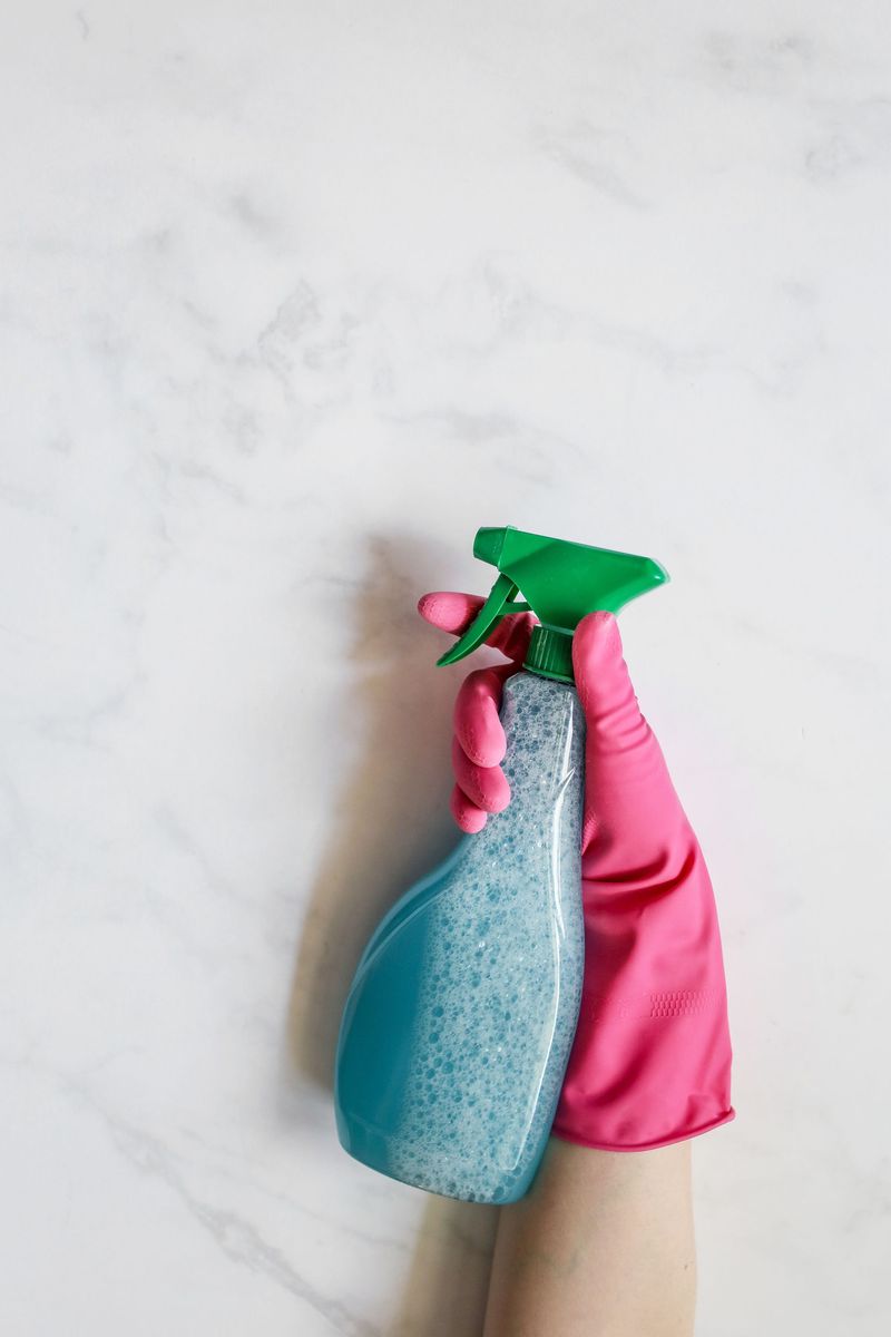 Mix A Simple Soap Spray At Home Mix A Simple Soap Spray At Home