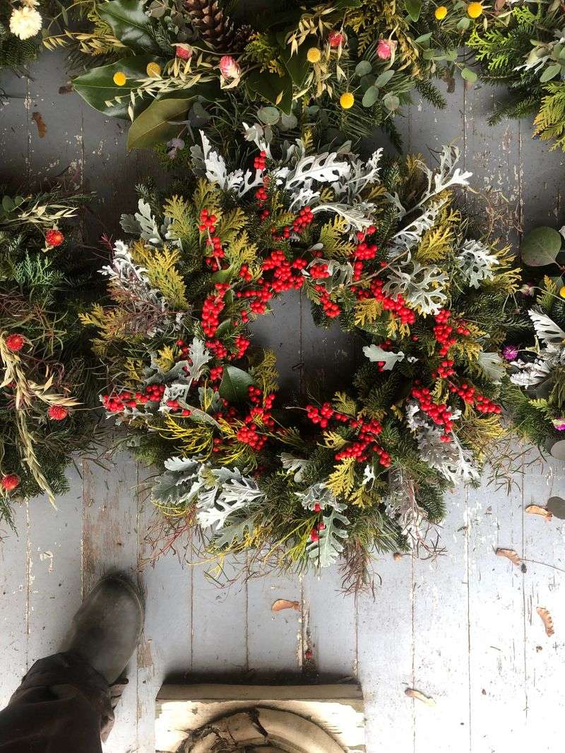 Native Alternatives Make Beautiful Fall Decor