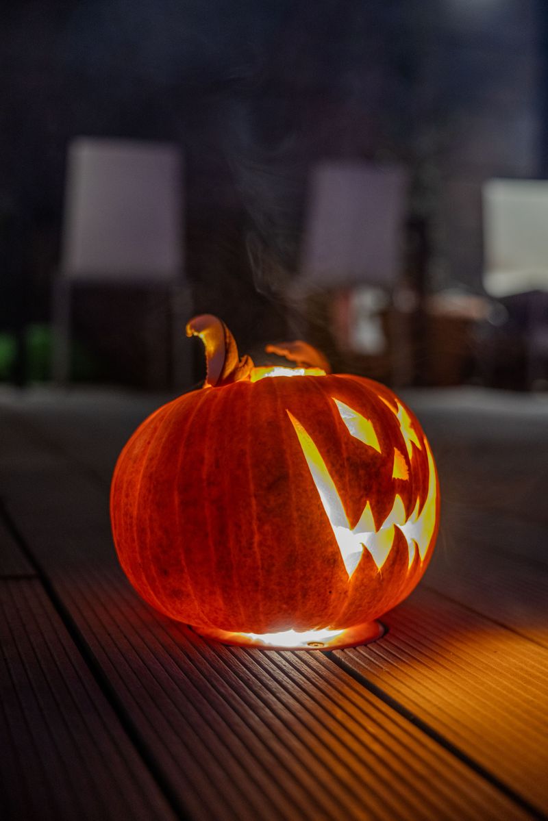 Puck Style LED Pumpkin Lights Brighten Big Jack-O'-Lanterns Puck Style LED Pumpkin Lights Brighten Big Jack-O'-Lanterns