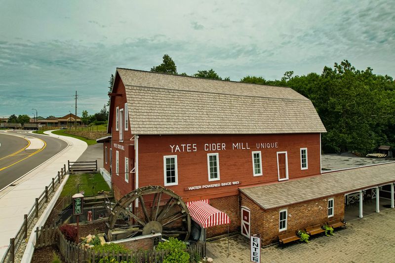 Yates Cider Mill Is A Rochester Hills Classic